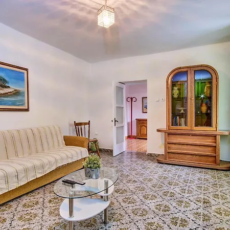 Apartment Lina Cipollina Mali Losinj